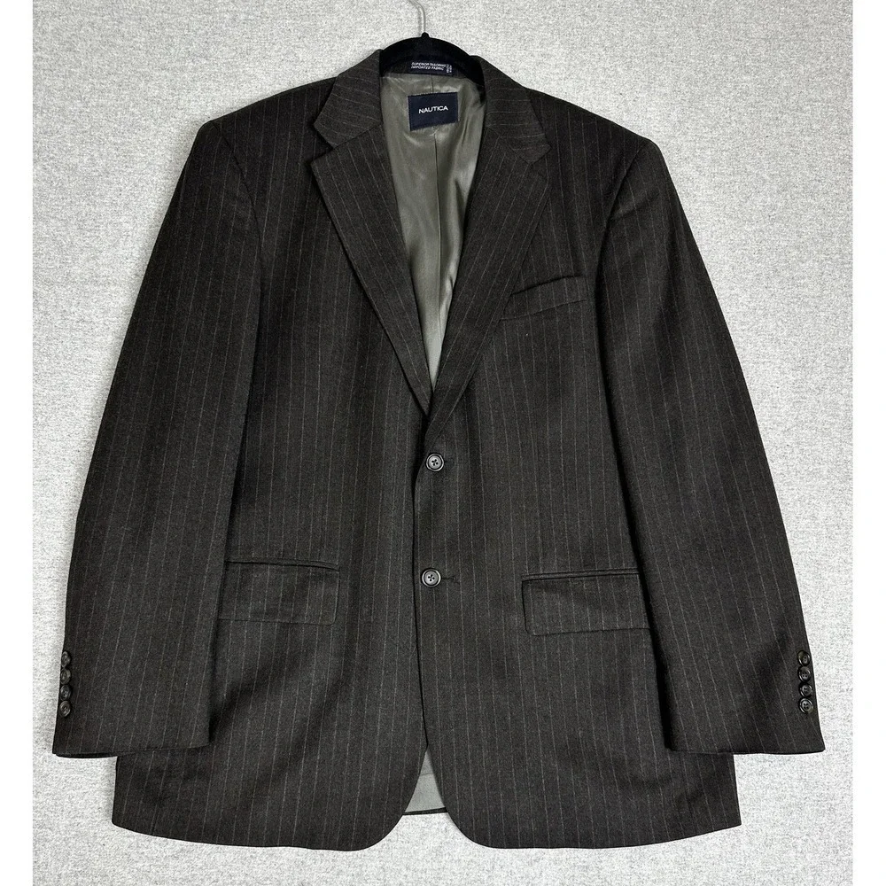Nautica Blazer Mens 40R Charcoal Gray Pinstripe Wool Two Button Center‎ Vent